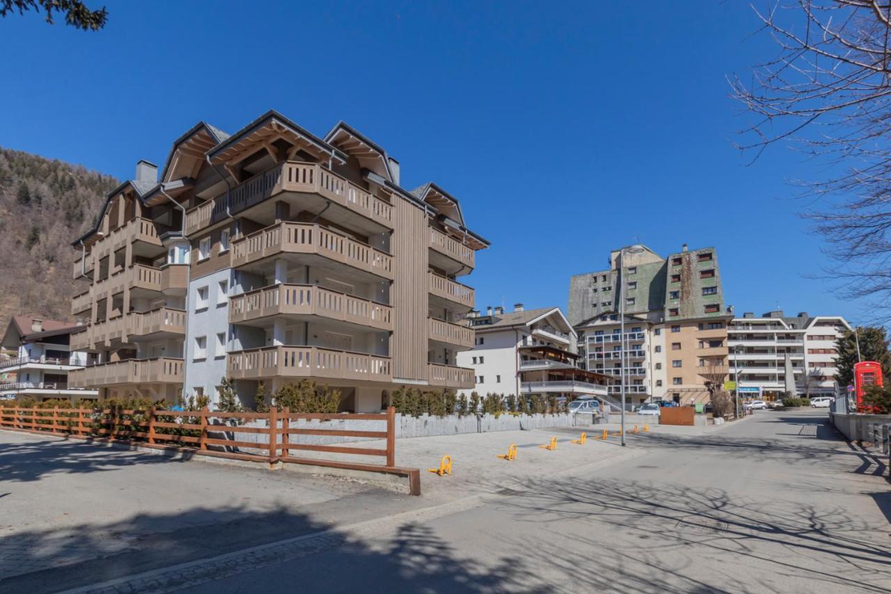 Cristallo Apartment - Ristrutturato Nuovo Centro Aprica Dış mekan fotoğraf
